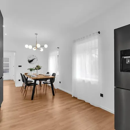 Vise - Old Town Center, Stone Terrace Apartamento Omiš